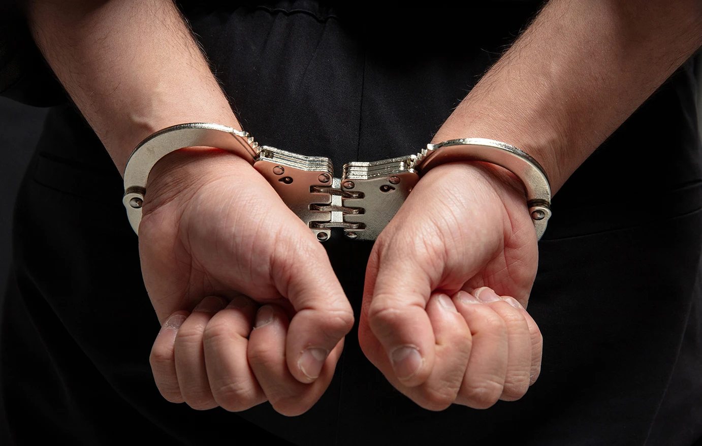 γιος πολιτικού σύλληψη